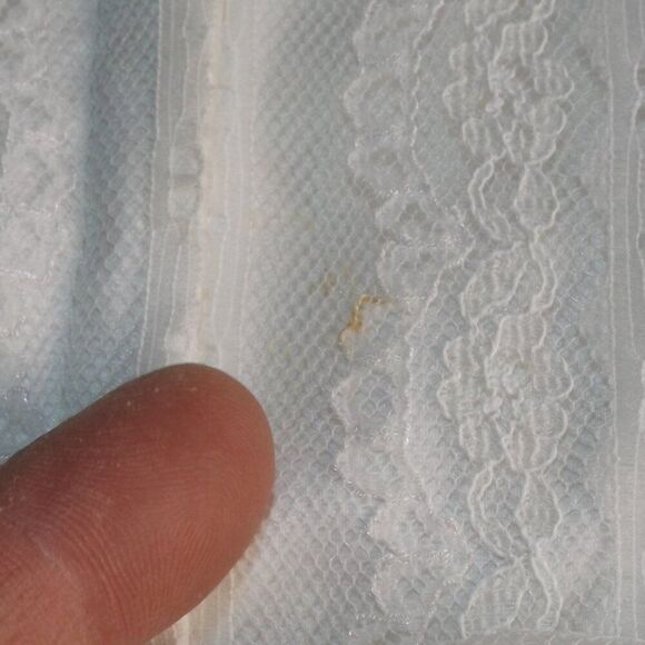 Vintage WEDDING Dress, XXS, All Lace, Long sleeve, POOFY skirt w/Train, 60s/70s - Picture 12 of 12